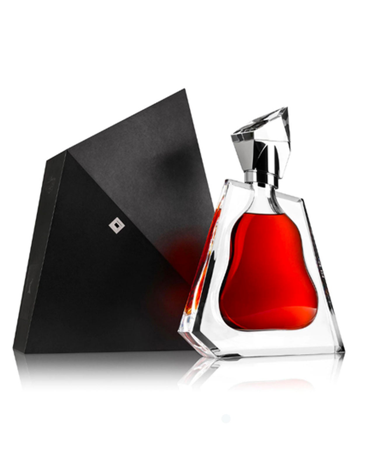 ヘネシー リシャールRlCHRD HENNSSY Hennessy Richard Extra Cognac - Cognac-Expert.comで価格を調べる
